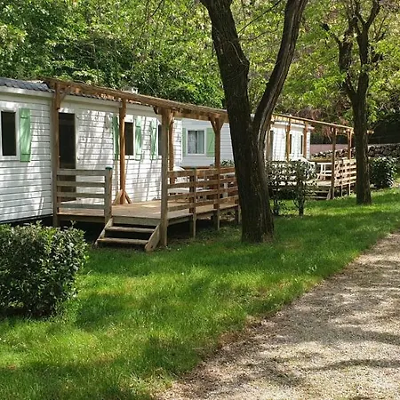 Avec Piscine Et Riviere A Sur Rhone Ardeche 